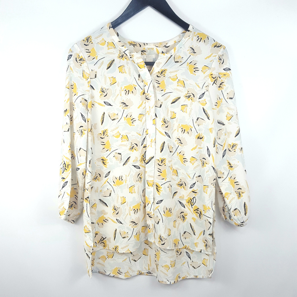 C & E Yellow & White Flower Blouse Sz Med